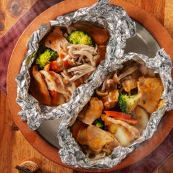 熟旨!豚肉と根菜のホイル焼き