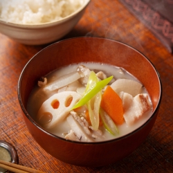 根菜のミルク味噌汁