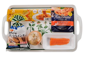 ハロウィンのモンスターパスタ