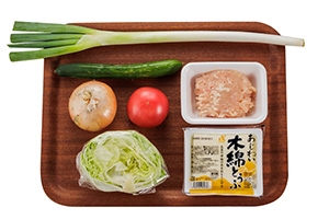 肉味噌と豆腐のサラダ