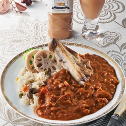 スペアリブのスパイシートマトカレー