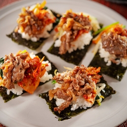 韓国風焼肉ごはんオープンサンド