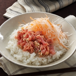 味噌だれねぎとろ丼
