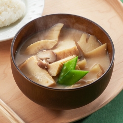 たけのこの粕汁