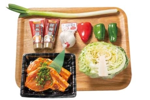 極醸 豚漬とキャベツの炒め物