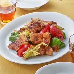 極醸 豚漬とキャベツの炒め物