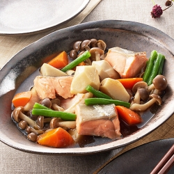 鮭と里芋の煮物