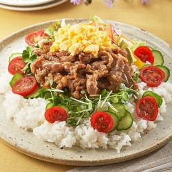 もみだれ☆焼肉のサラダちらし寿司