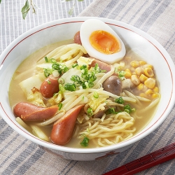 カレー風味の塩ラーメン