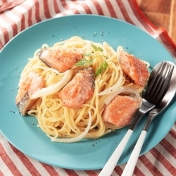 鮭のクリームパスタ