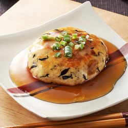 だし香るひじき煮の豆腐ハンバーグ