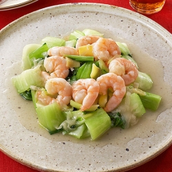 えびとチンゲン菜の塩炒め
