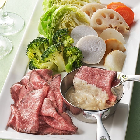 ローストビーフと温野菜のバーニャカウダ