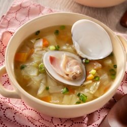 はまぐりとキャベツのスープ