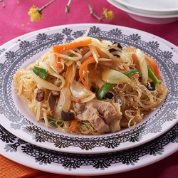 どっさり野菜の麻婆春雨