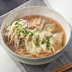 ワンタンラーメン