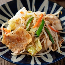 塩こうじ肉野菜炒め