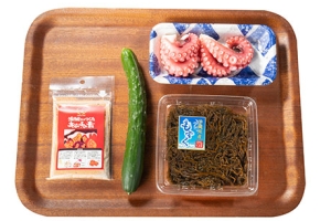 もずくとたこのキムチ和え