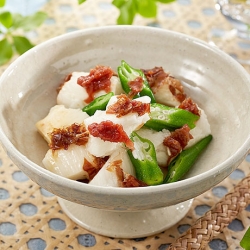 長芋とおくらの梅肉和え