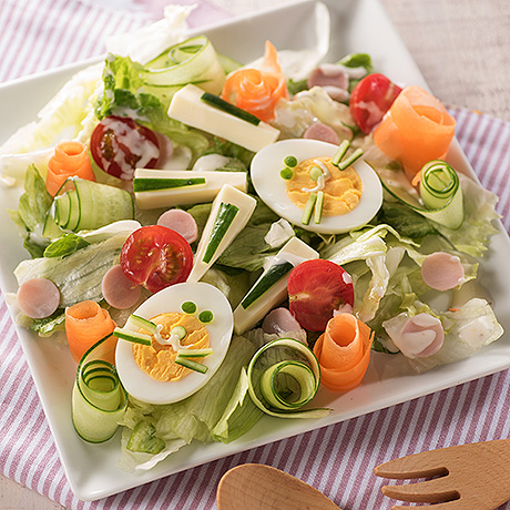 エビとマンゴーのイースターサラダのレシピ